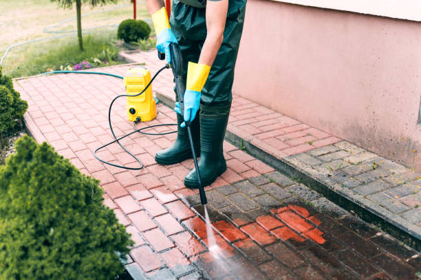 Best Pressure Washing Services for Businesses  in Chambersburg, PA